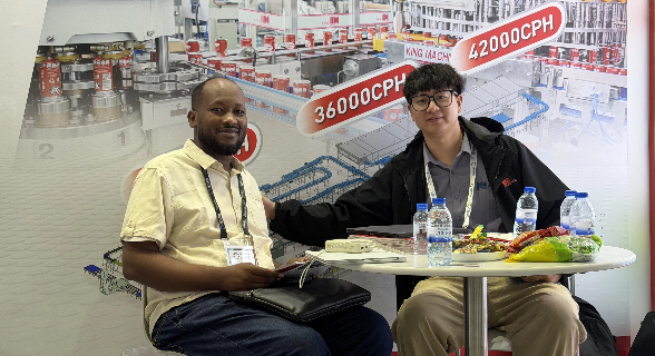 20251104210247_883_43